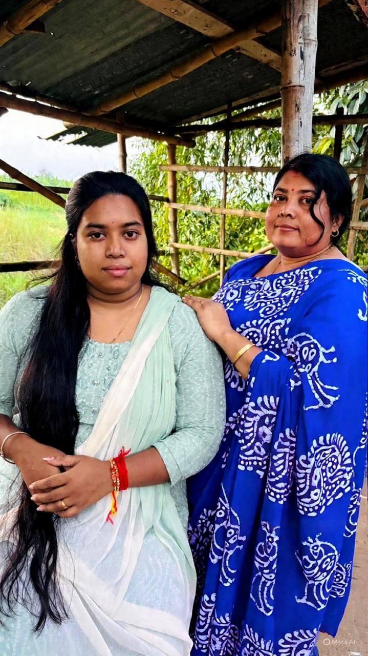 Desi boudi real lesbian couple