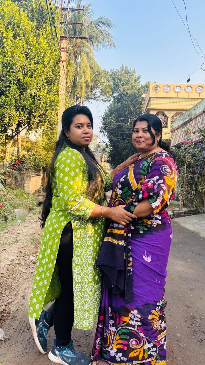 Desi boudi real lesbian couple