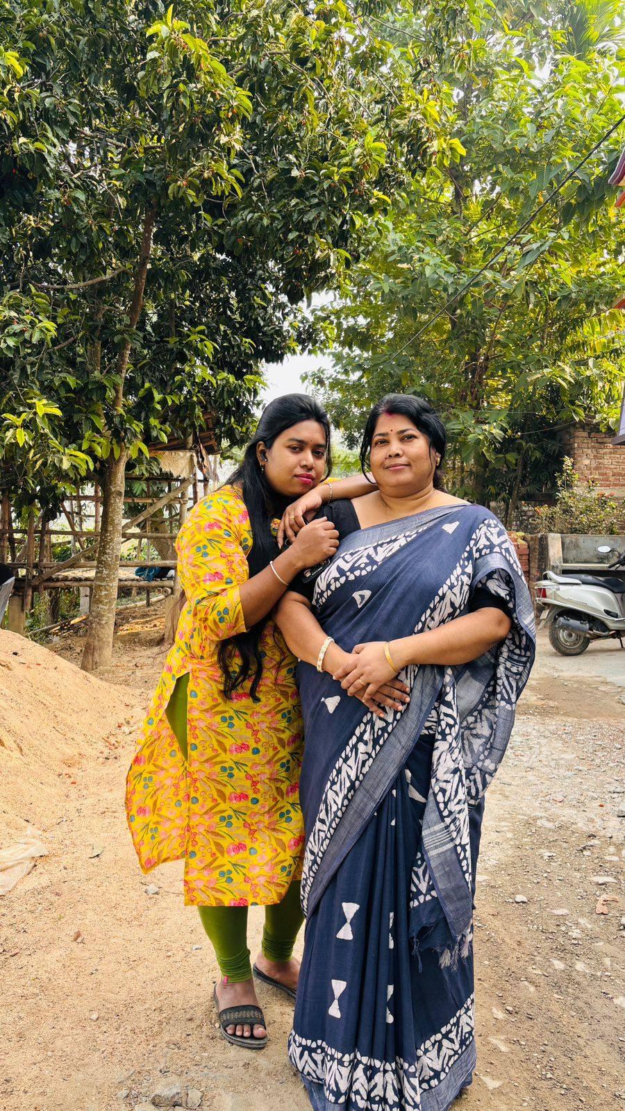 Desi boudi real lesbian couple