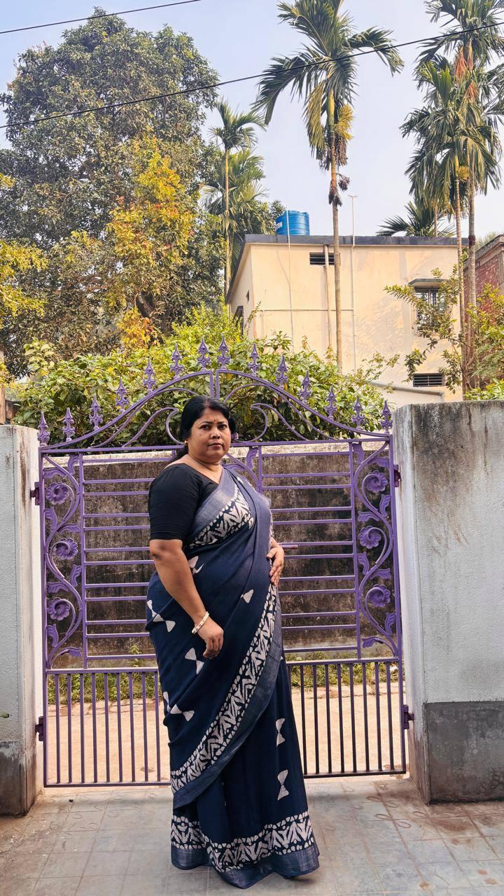 Desi boudi real lesbian couple