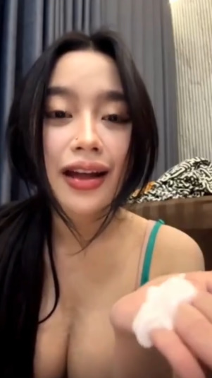 Hot Hot Hot Girl 113