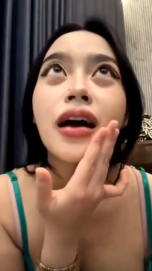 Hot Hot Hot Girl 113