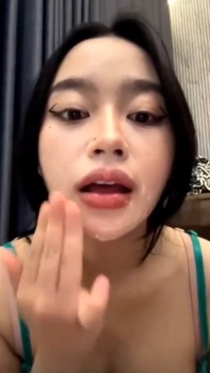 Hot Hot Hot Girl 113