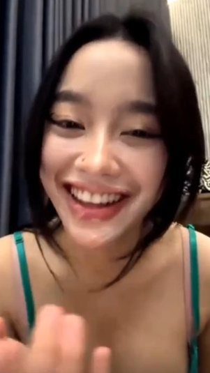 Hot Hot Hot Girl 113