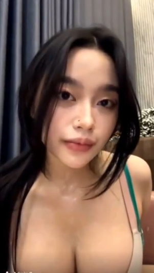 Hot Hot Hot Girl 113