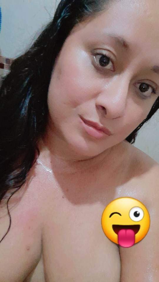 luciendo sexosa Tetas 36C de Michoacan