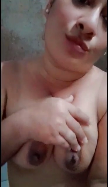 luciendo sexosa Tetas 36C de Michoacan