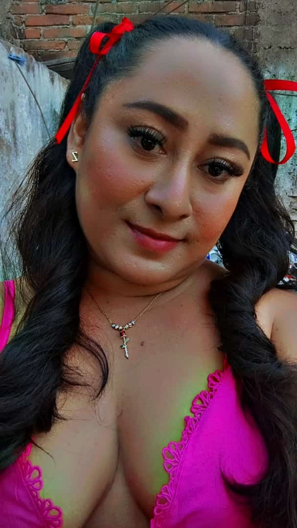 luciendo sexosa Tetas 36C de Michoacan