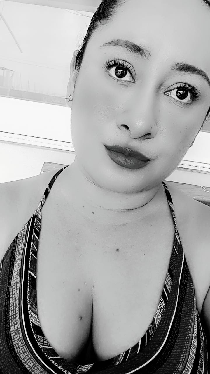 luciendo sexosa Tetas 36C de Michoacan