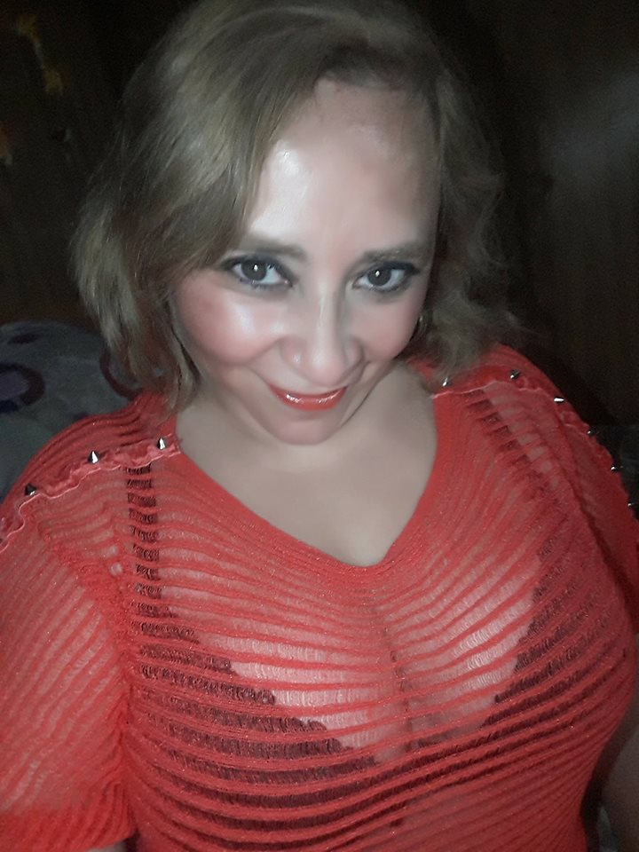 Sara Sanhueza Constanzo - https://www.facebook.com/carmyn.de