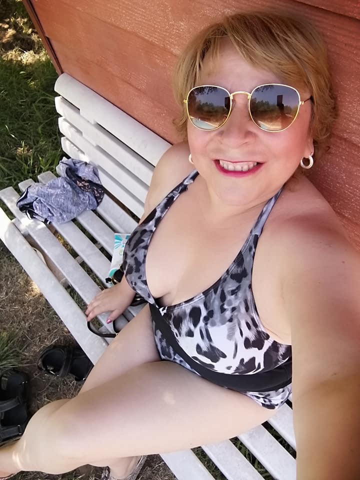 Sara Sanhueza Constanzo - https://www.facebook.com/carmyn.de