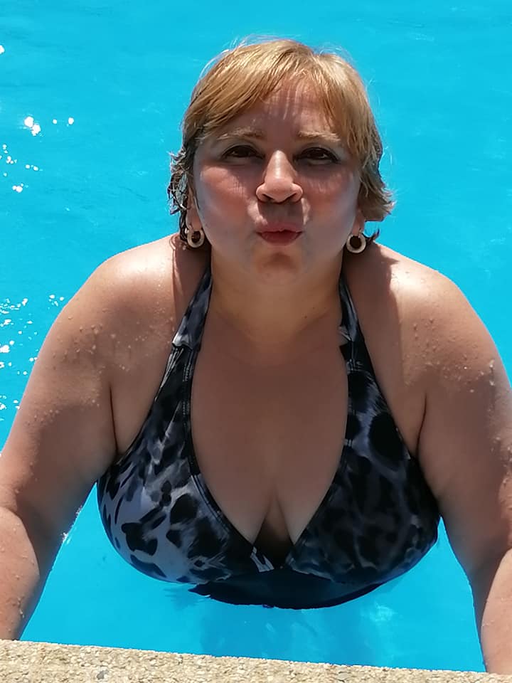 Sara Sanhueza Constanzo - https://www.facebook.com/carmyn.de