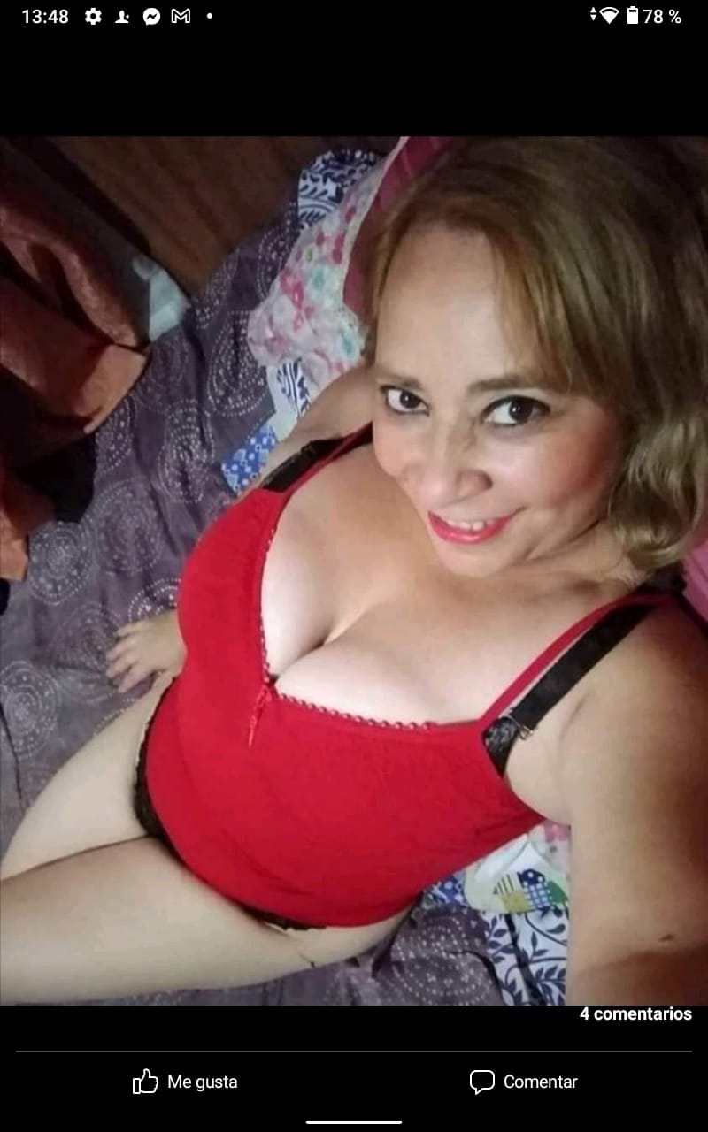 Sara Sanhueza Constanzo - https://www.facebook.com/carmyn.de