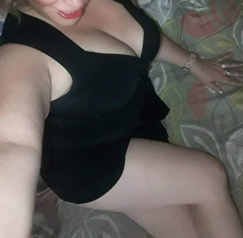 Sara Sanhueza Constanzo - https://www.facebook.com/carmyn.de