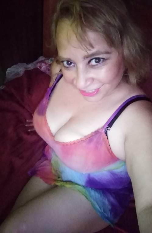 Sara Sanhueza Constanzo - https://www.facebook.com/carmyn.de