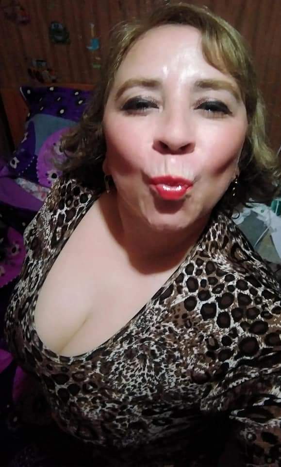 Sara Sanhueza Constanzo - https://www.facebook.com/carmyn.de