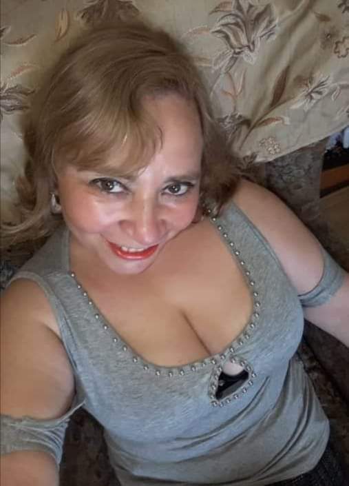 Sara Sanhueza Constanzo - https://www.facebook.com/carmyn.de