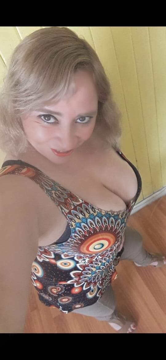 Sara Sanhueza Constanzo - https://www.facebook.com/carmyn.de