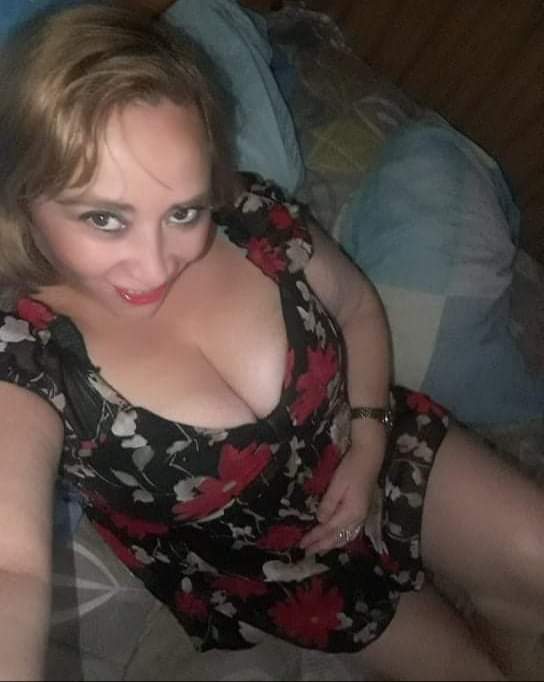 Sara Sanhueza Constanzo - https://www.facebook.com/carmyn.de