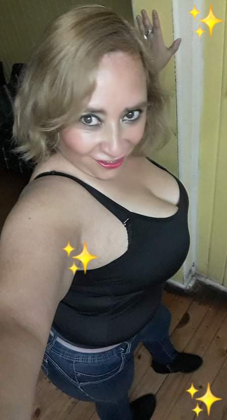 Sara Sanhueza Constanzo - https://www.facebook.com/carmyn.de