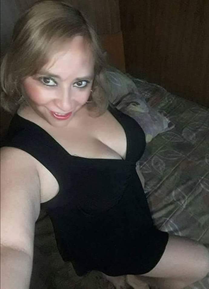 Sara Sanhueza Constanzo - https://www.facebook.com/carmyn.de