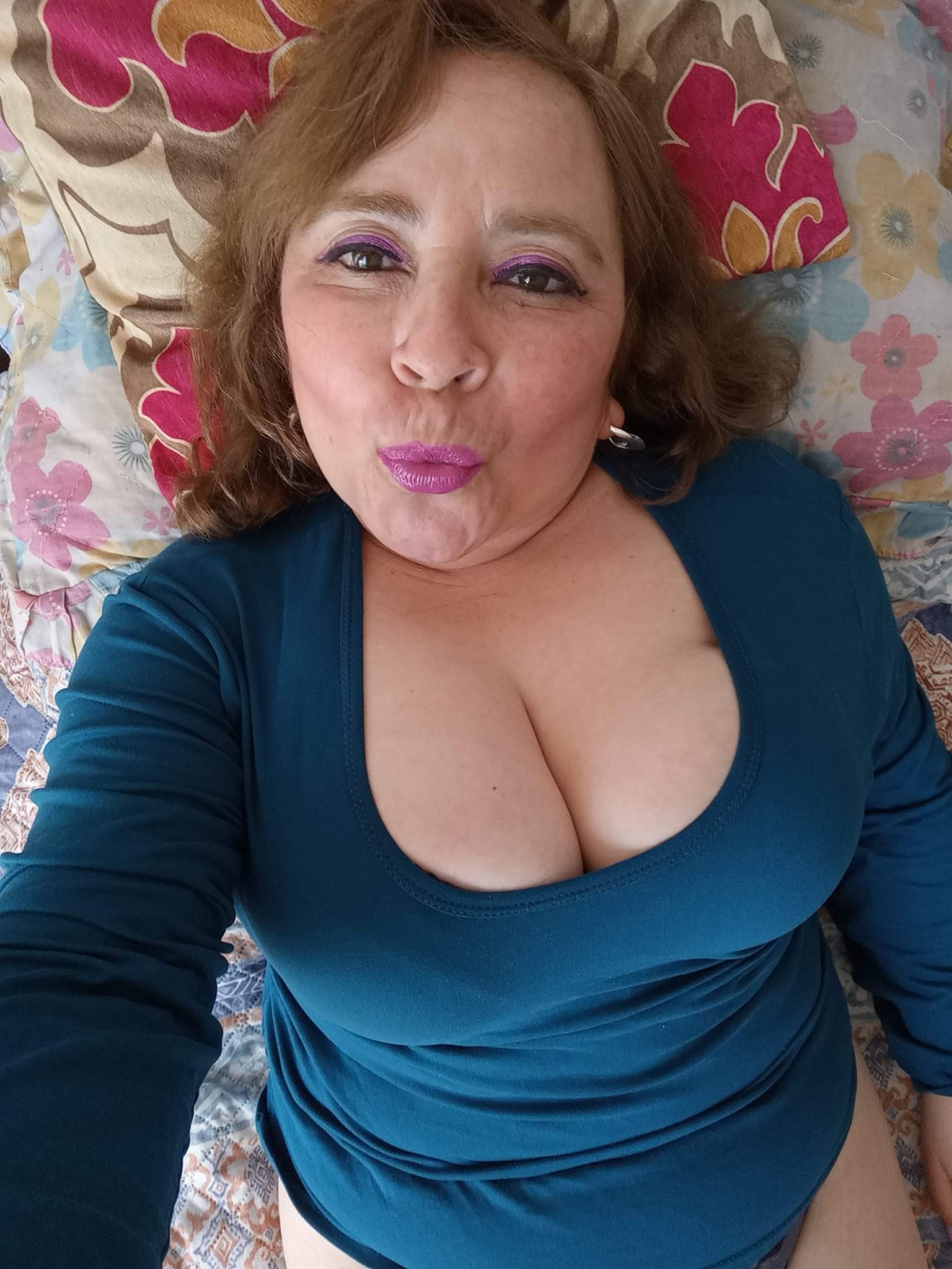 Sara Sanhueza Constanzo - https://www.facebook.com/carmyn.de