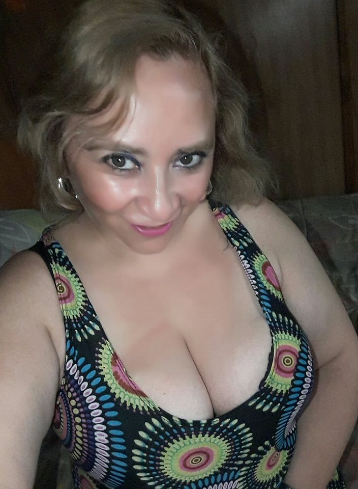 Sara Sanhueza Constanzo - https://www.facebook.com/carmyn.de