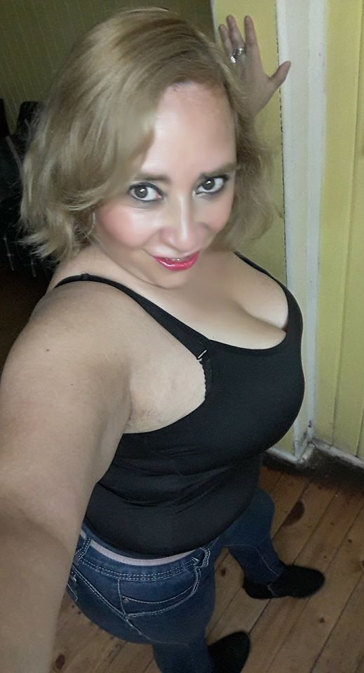 Sara Sanhueza Constanzo - https://www.facebook.com/carmyn.de