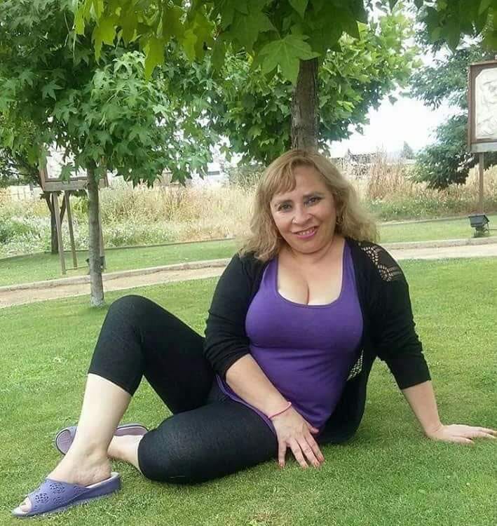 Sara Sanhueza Constanzo - https://www.facebook.com/carmyn.de