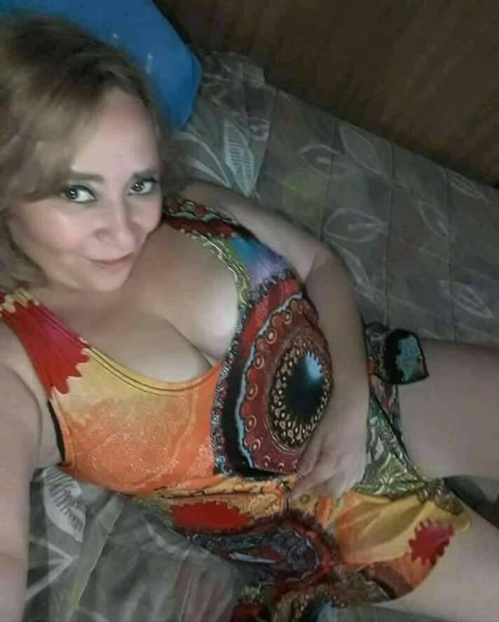 Sara Sanhueza Constanzo - https://www.facebook.com/carmyn.de