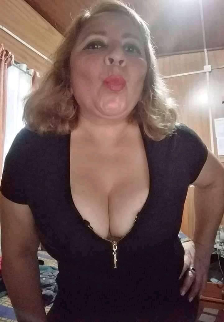 Sara Sanhueza Constanzo - https://www.facebook.com/carmyn.de