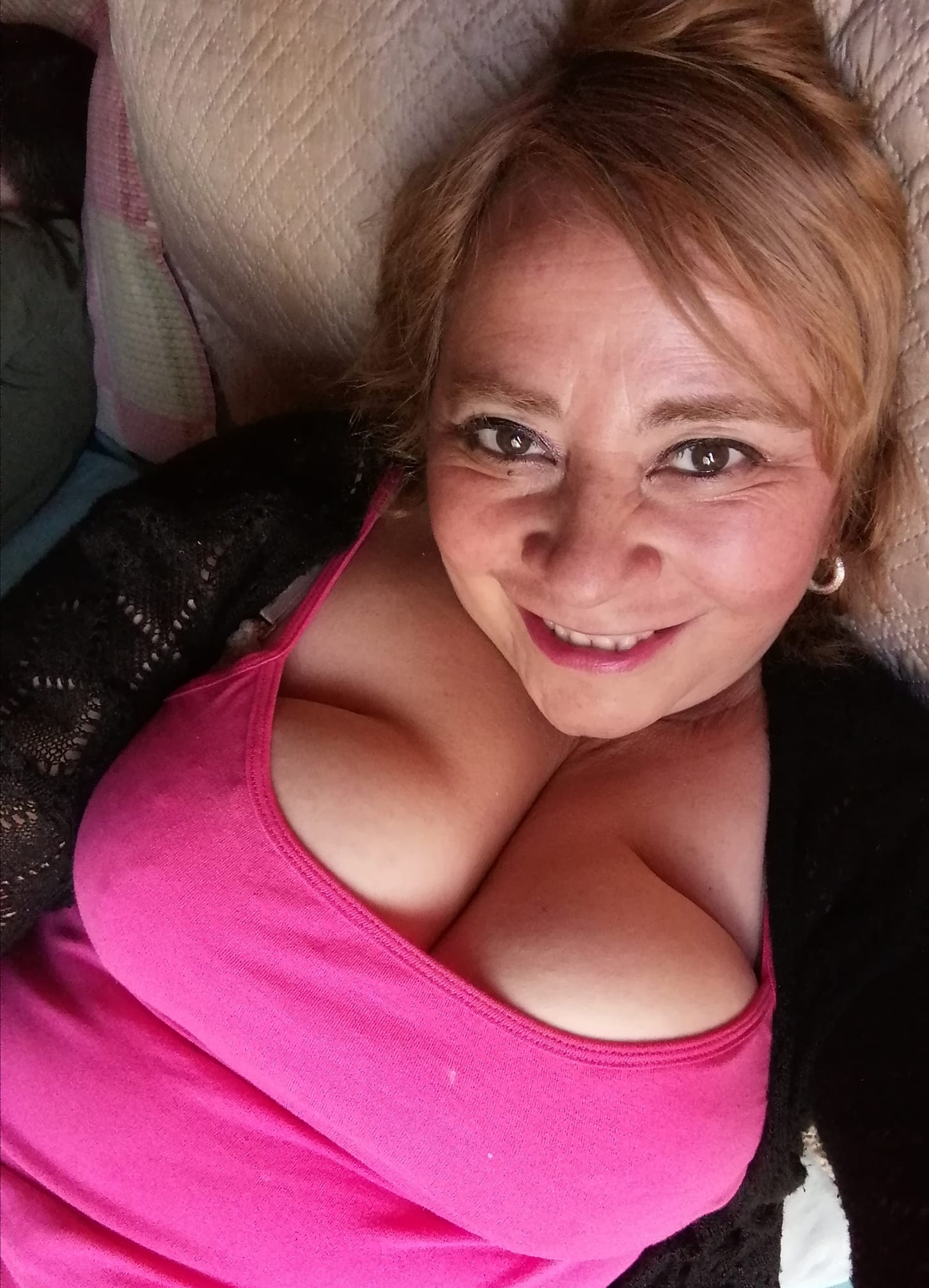 Sara Sanhueza Constanzo - https://www.facebook.com/carmyn.de