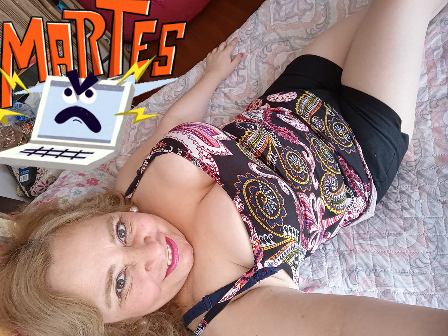 Sara Sanhueza Constanzo - https://www.facebook.com/carmyn.de