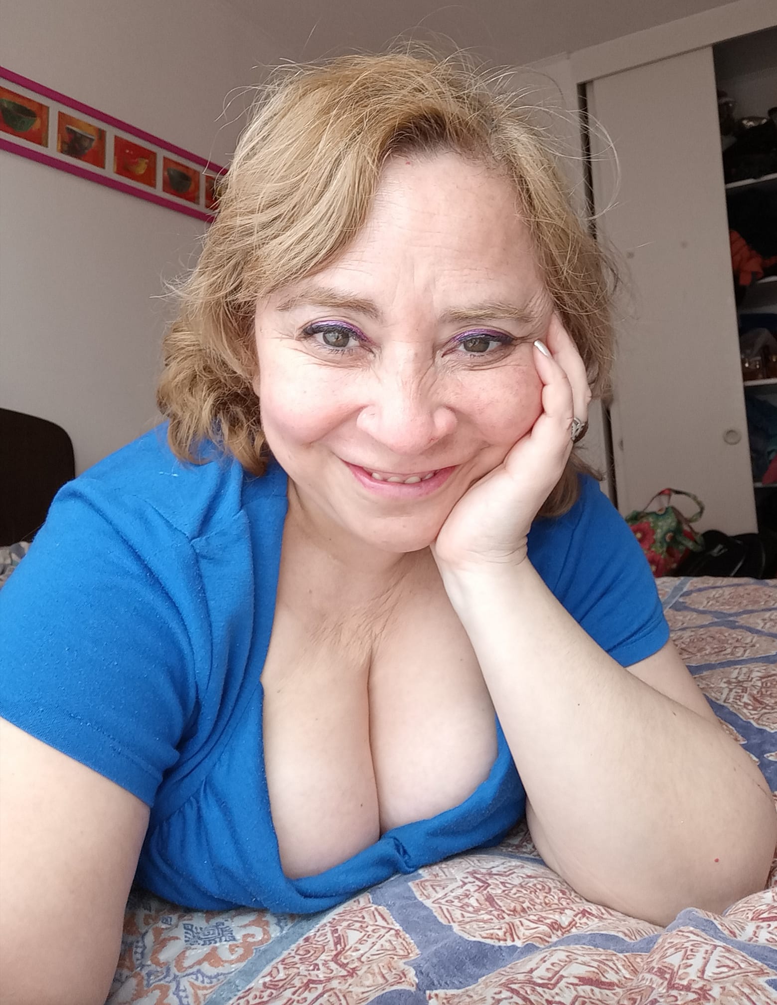 Sara Sanhueza Constanzo - https://www.facebook.com/carmyn.de