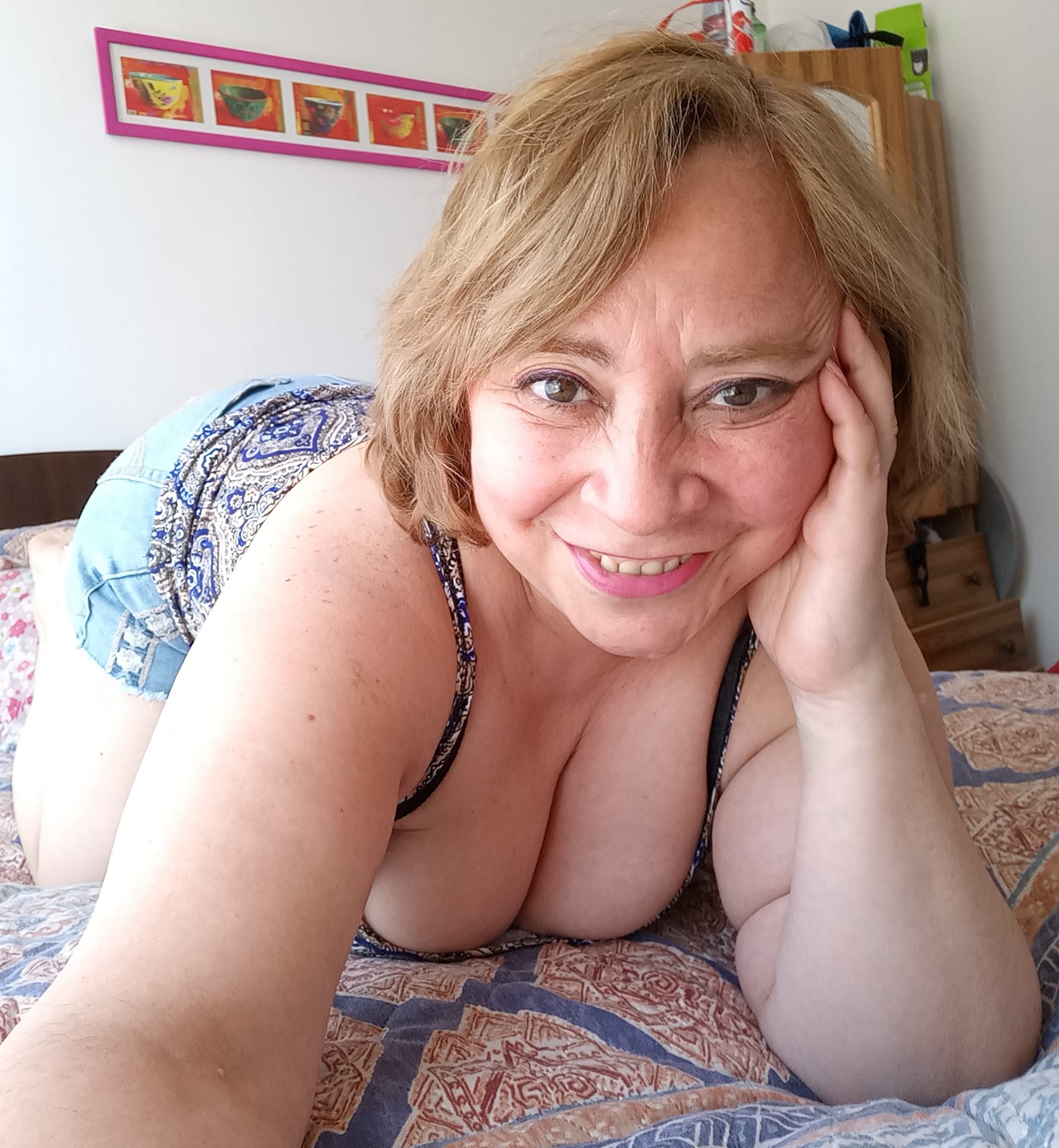 Sara Sanhueza Constanzo - https://www.facebook.com/carmyn.de