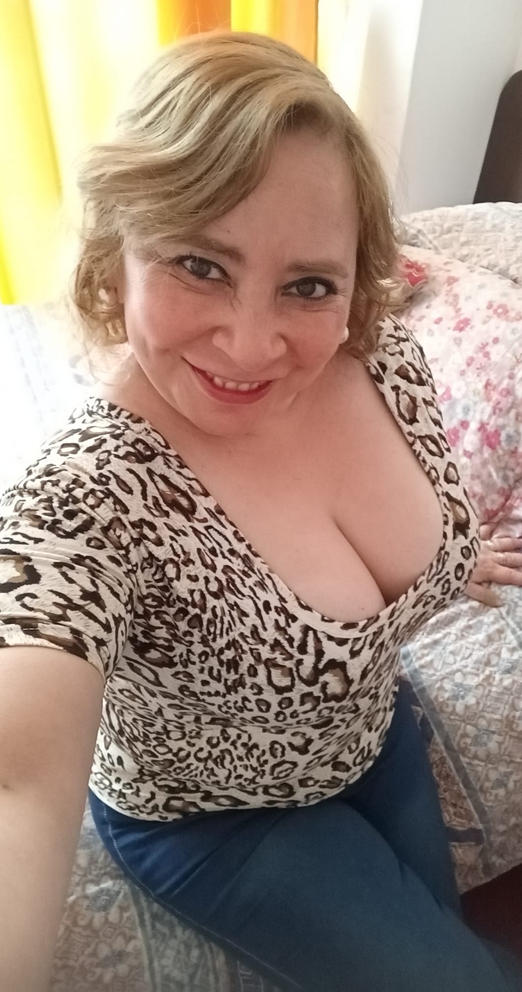 Sara Sanhueza Constanzo - https://www.facebook.com/carmyn.de