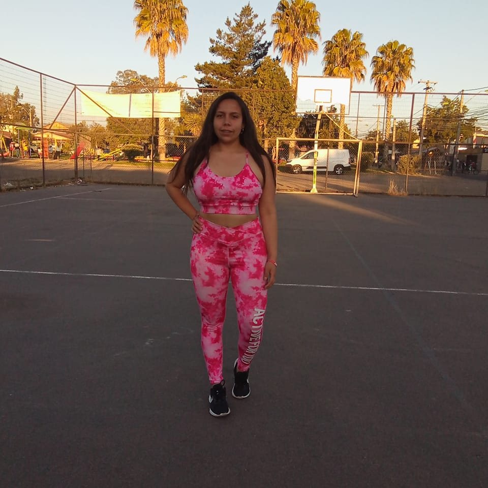 Instagram: daafnee_zf