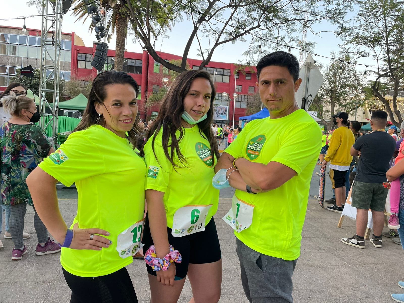 Instagram: daafnee_zf