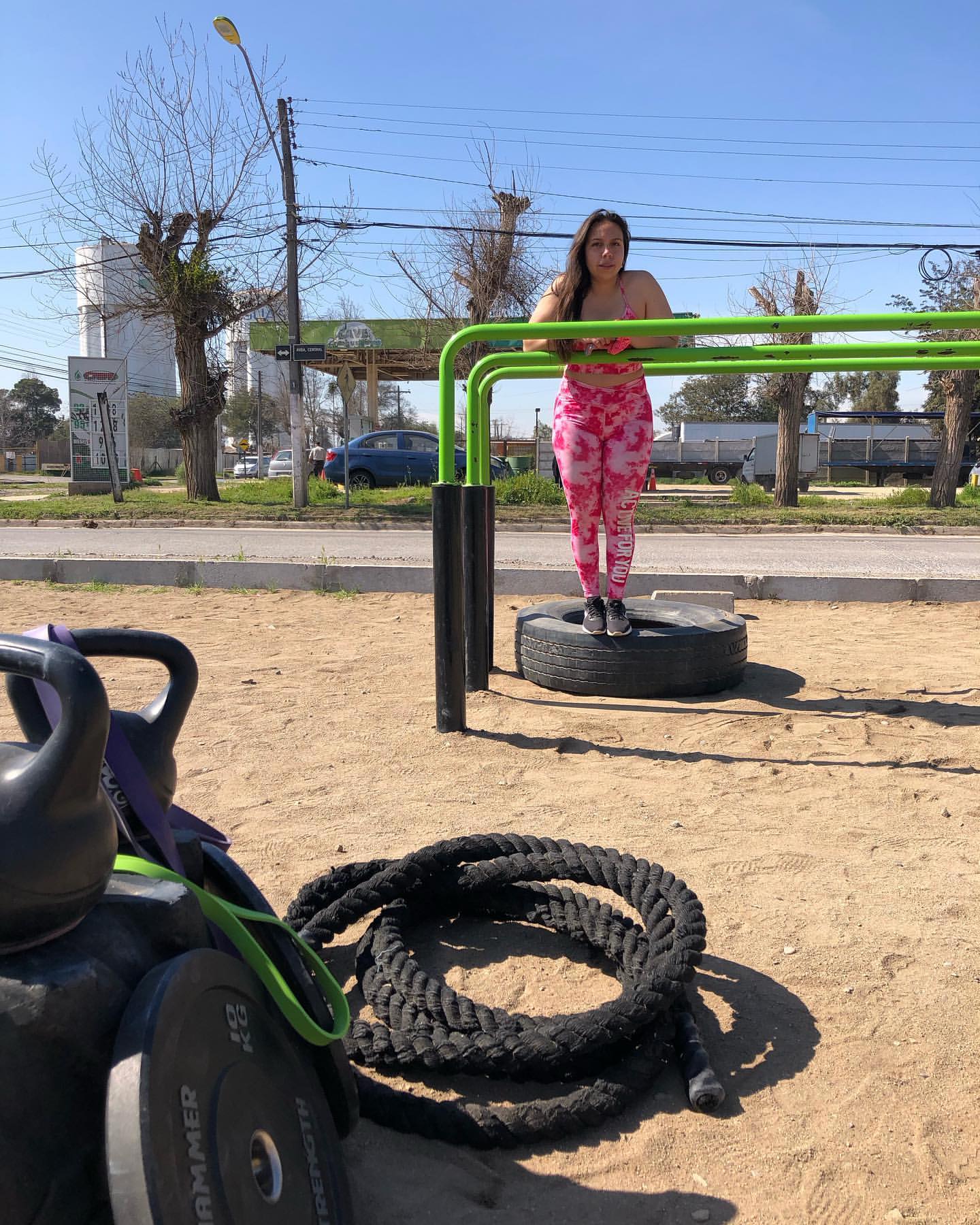 Instagram: daafnee_zf