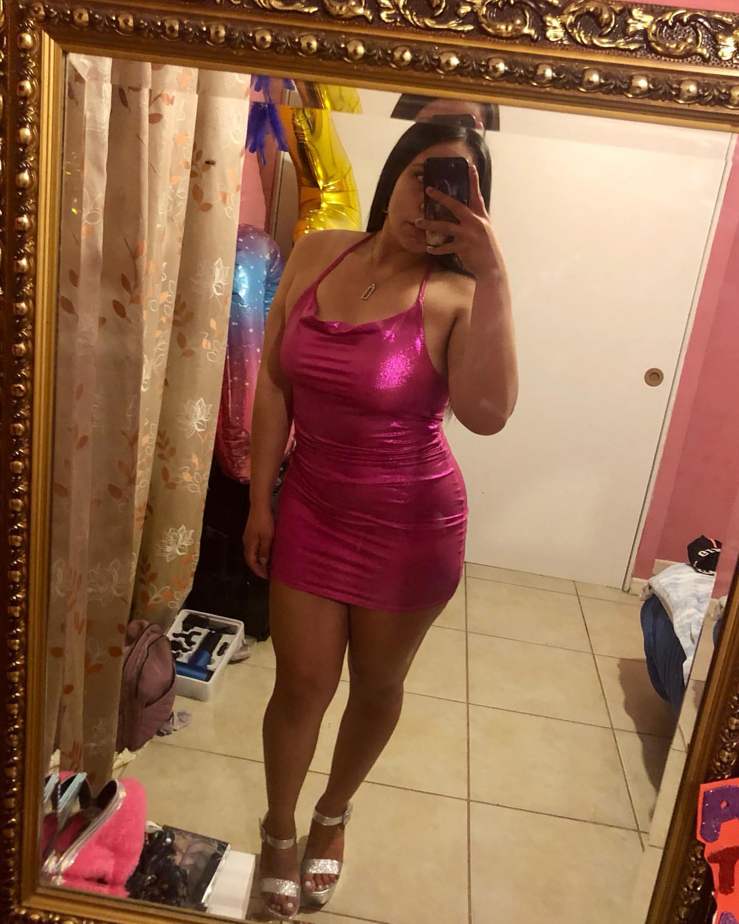 Instagram: daafnee_zf