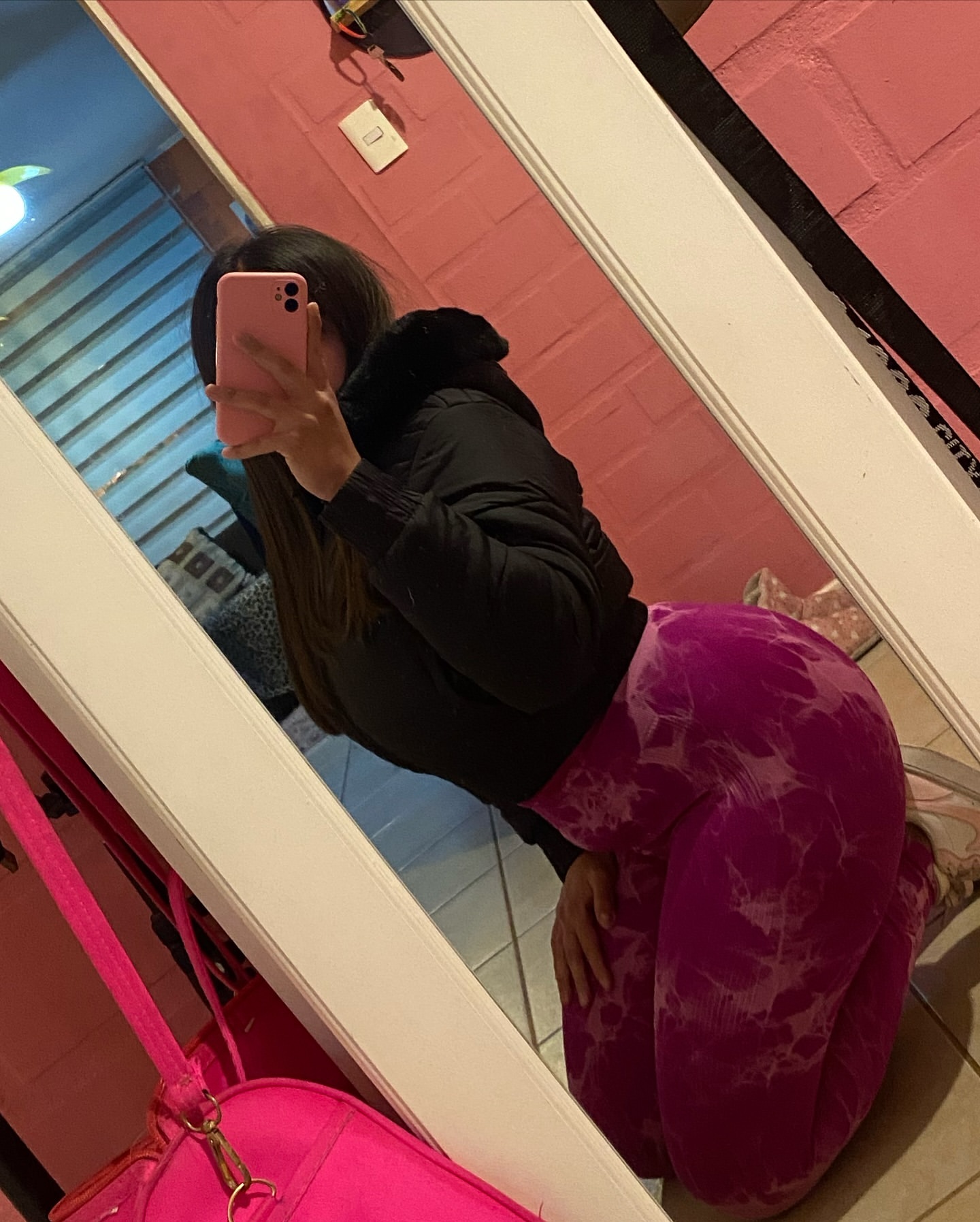 Instagram: daafnee_zf