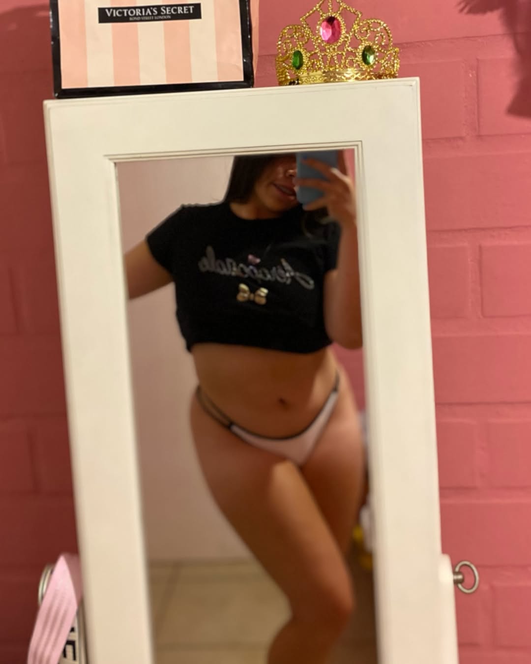 Instagram: daafnee_zf