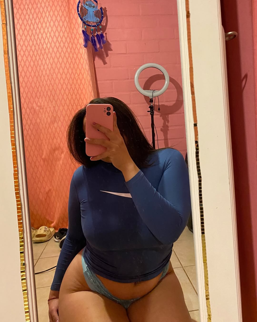 Instagram: daafnee_zf