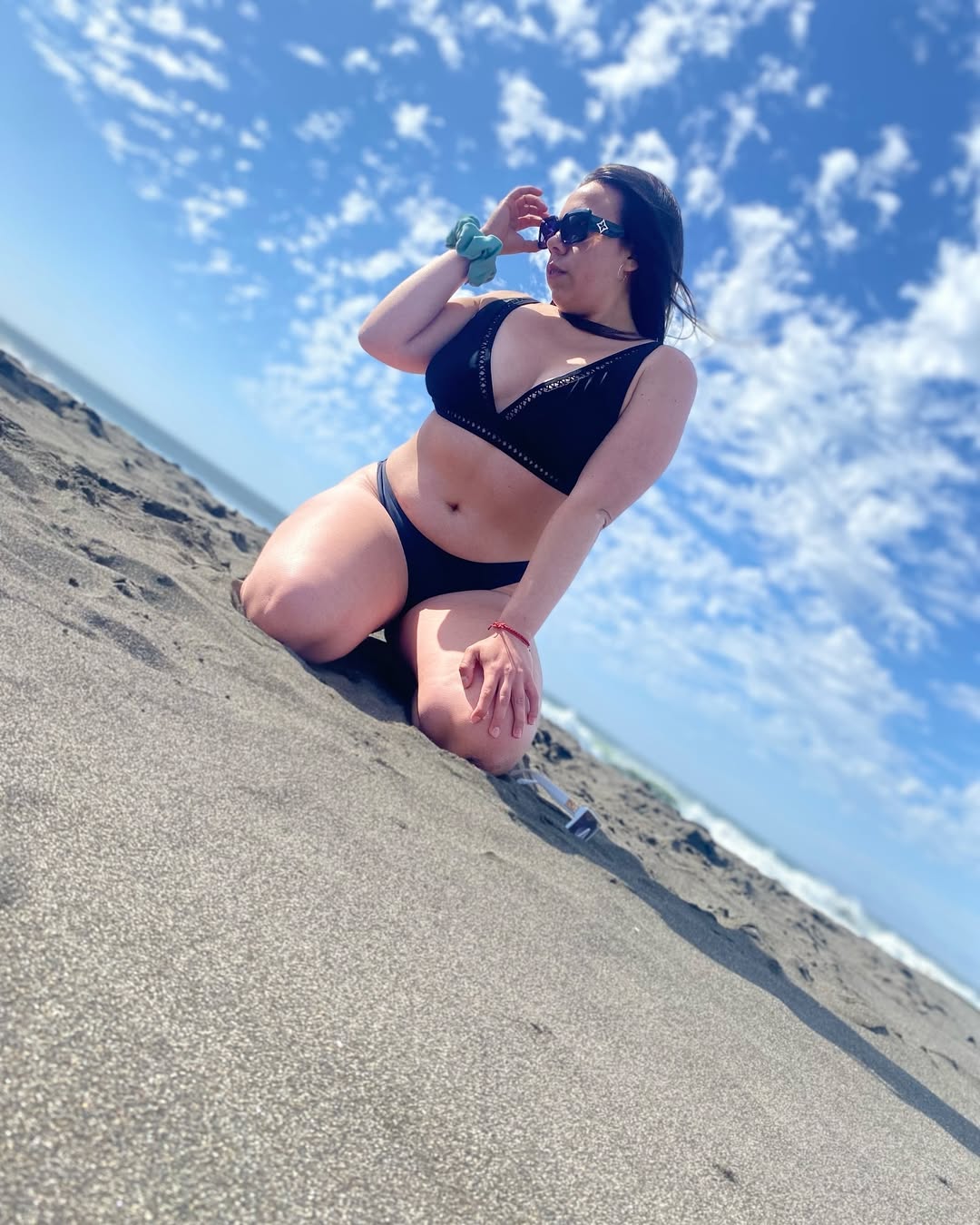 Instagram: daafnee_zf