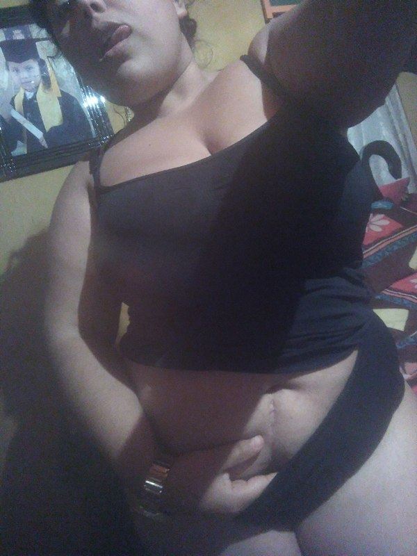 Una gordita tetona clásico bien cachonda