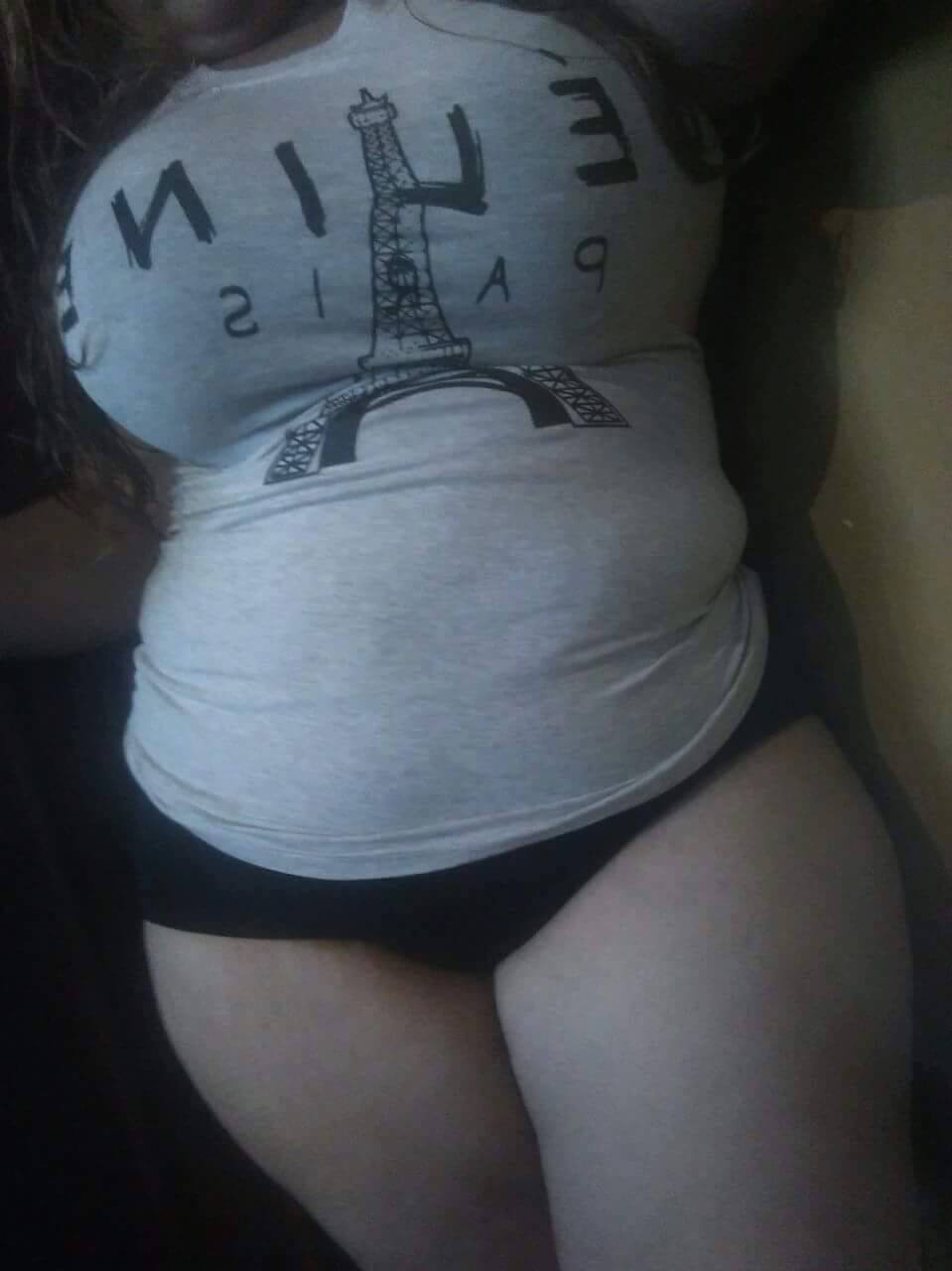 Una gordita tetona clásico bien cachonda