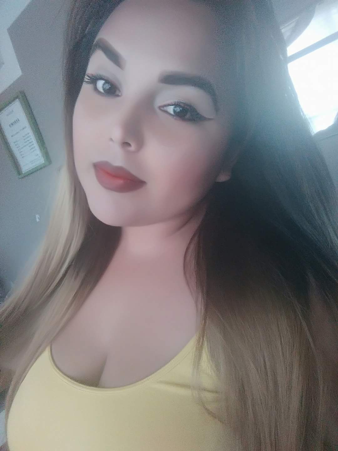 Una gordita tetona clásico bien cachonda