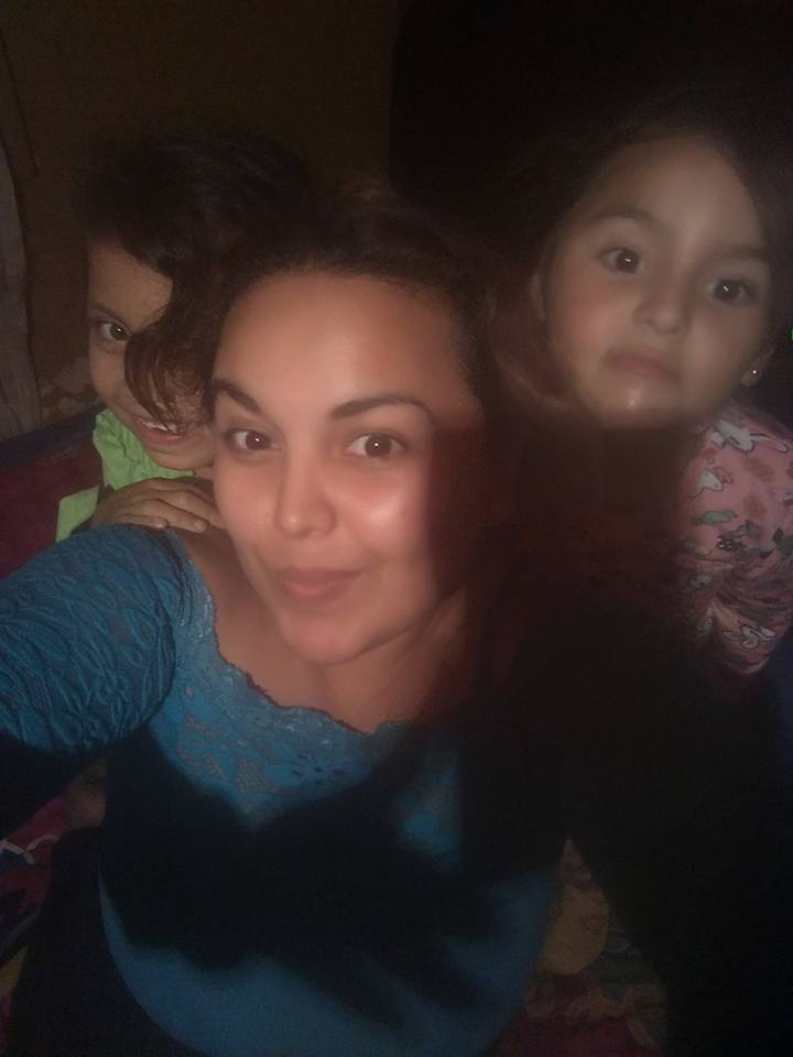 Una gordita tetona clásico bien cachonda