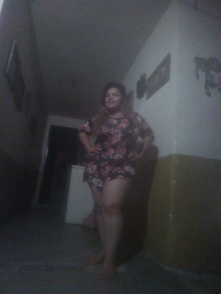 Una gordita tetona clásico bien cachonda