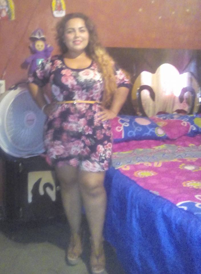 Una gordita tetona clásico bien cachonda